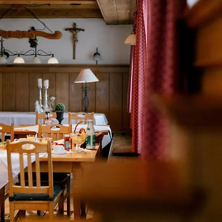 Vogtareuther-hof Hotel 2*